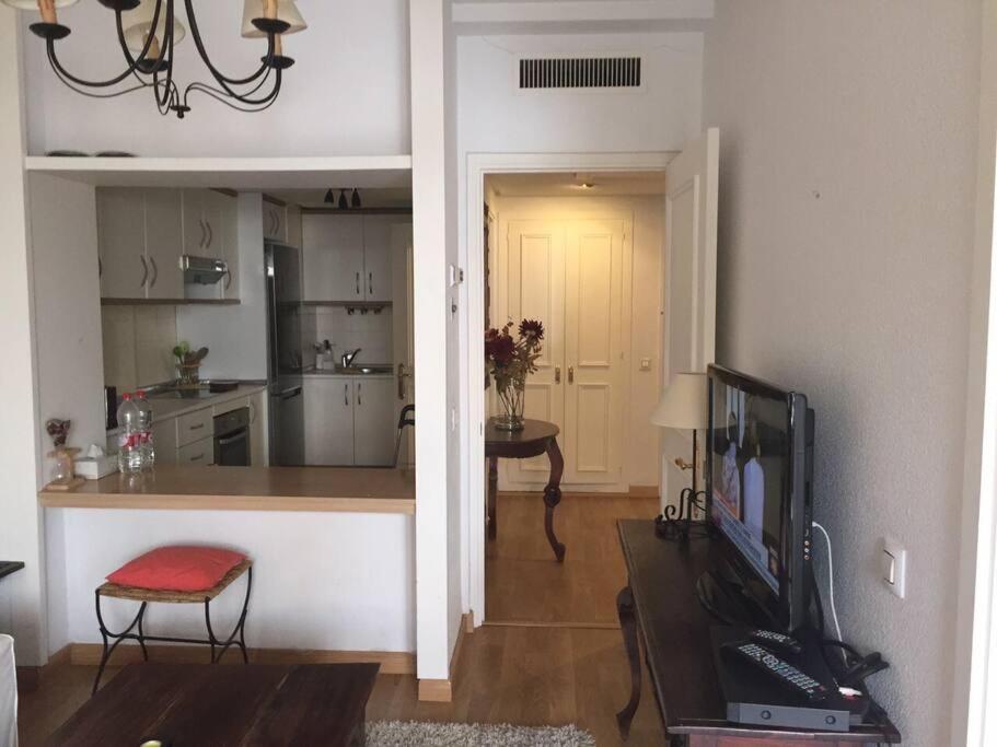 Apartment Lovely Next To The Beach - Central Location Marbella